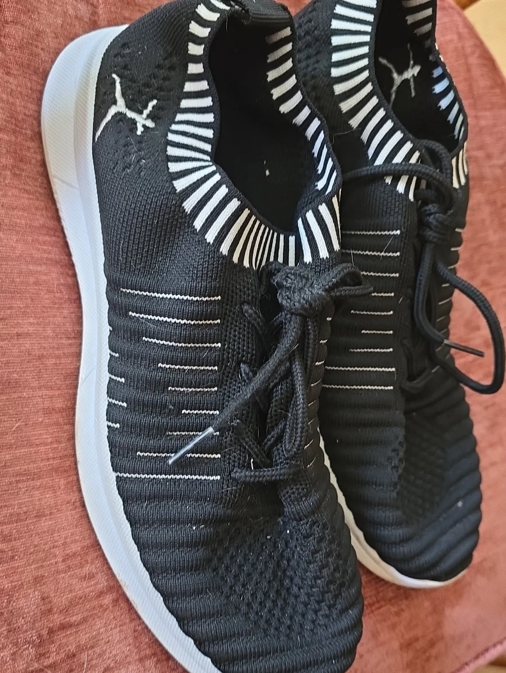 Danskin Black White Slip On Stretch Sneakers
